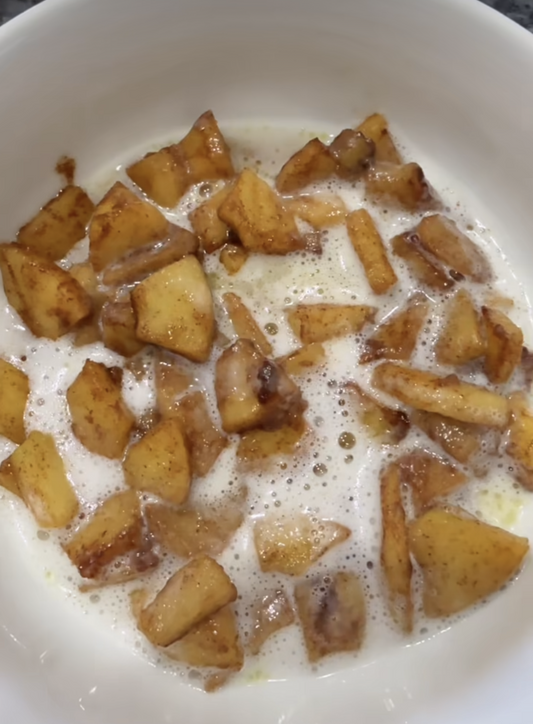 Cinnamon Apples with Coconut Milk