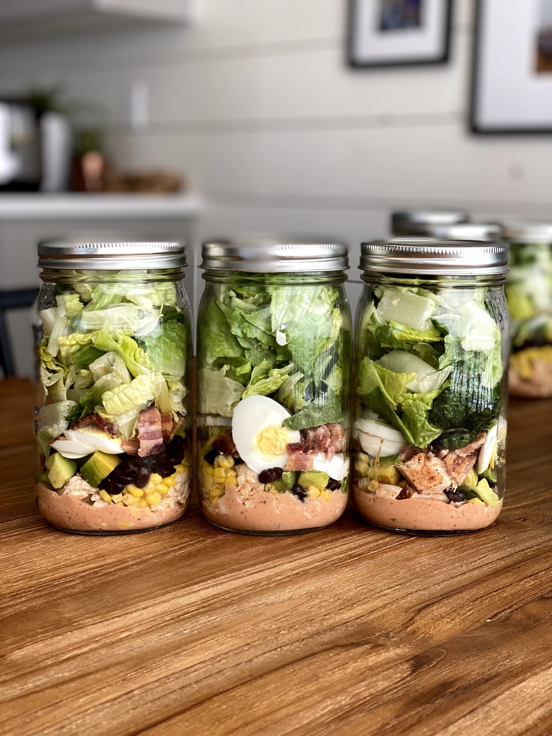 Chicken Avocado Club Mason Jar Salad - Eating Bird Food