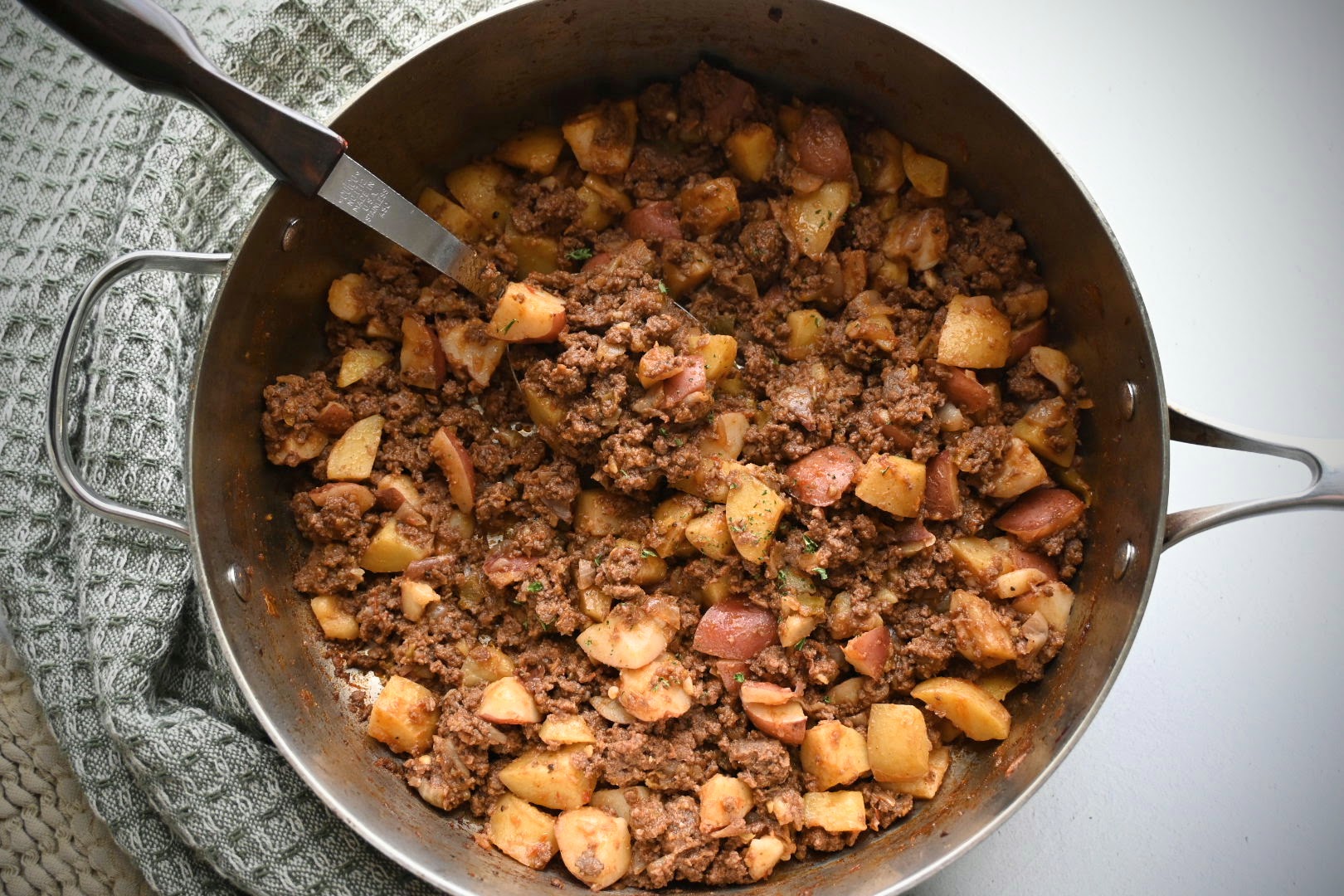 Easy One-Pan Picadillo