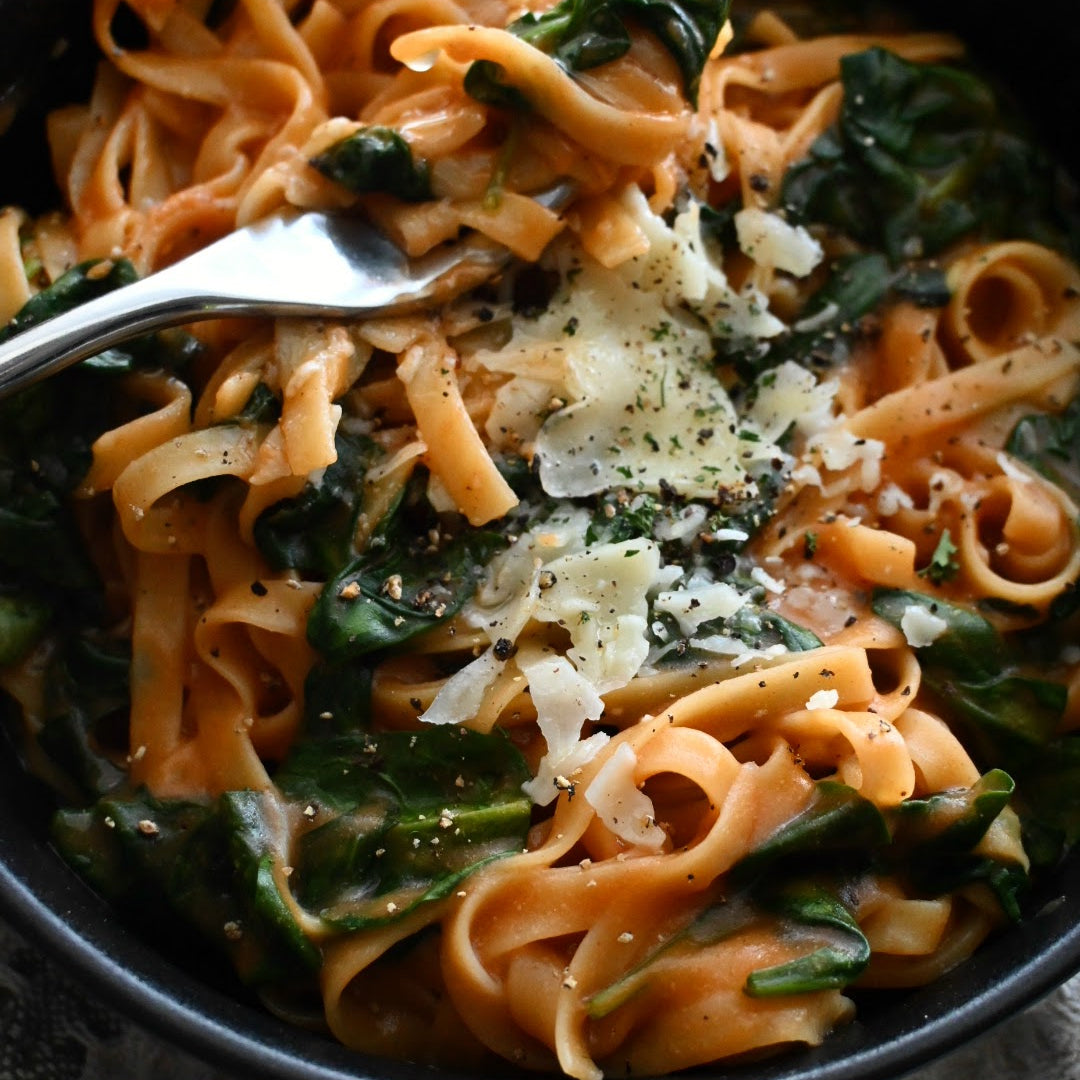 One-Pan Tomato Tagliatelle
