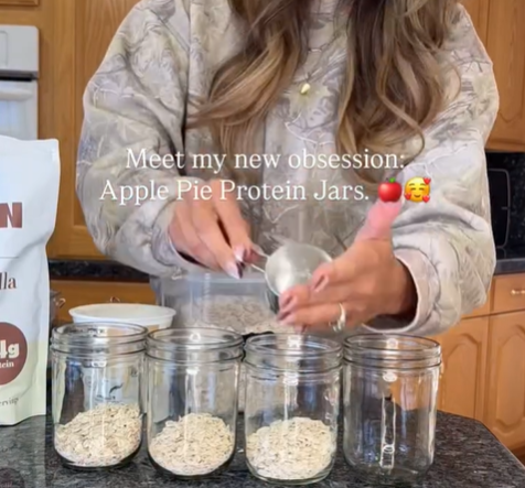 Dairy-Free High-Protein Apple Pie Breakfast