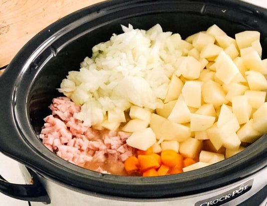 Slow Cooker Ham and Potato Soup