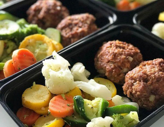 Mini Meatloaf with Steamed Veggies